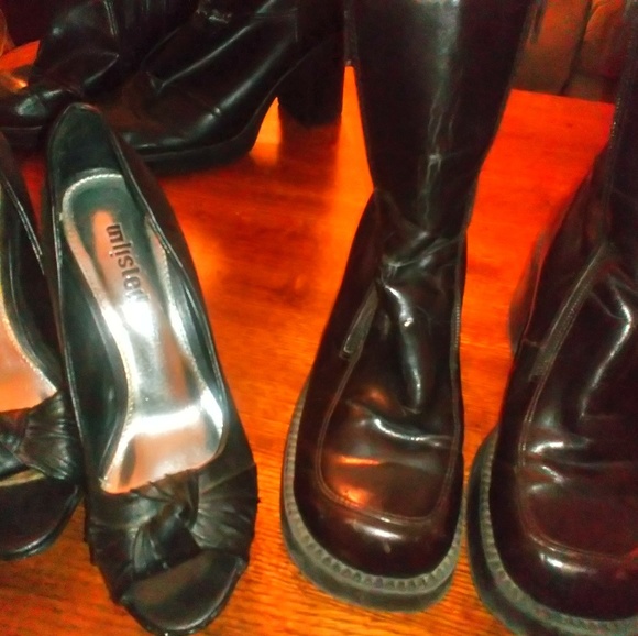 Boot bundle!!! - Picture 2 of 3